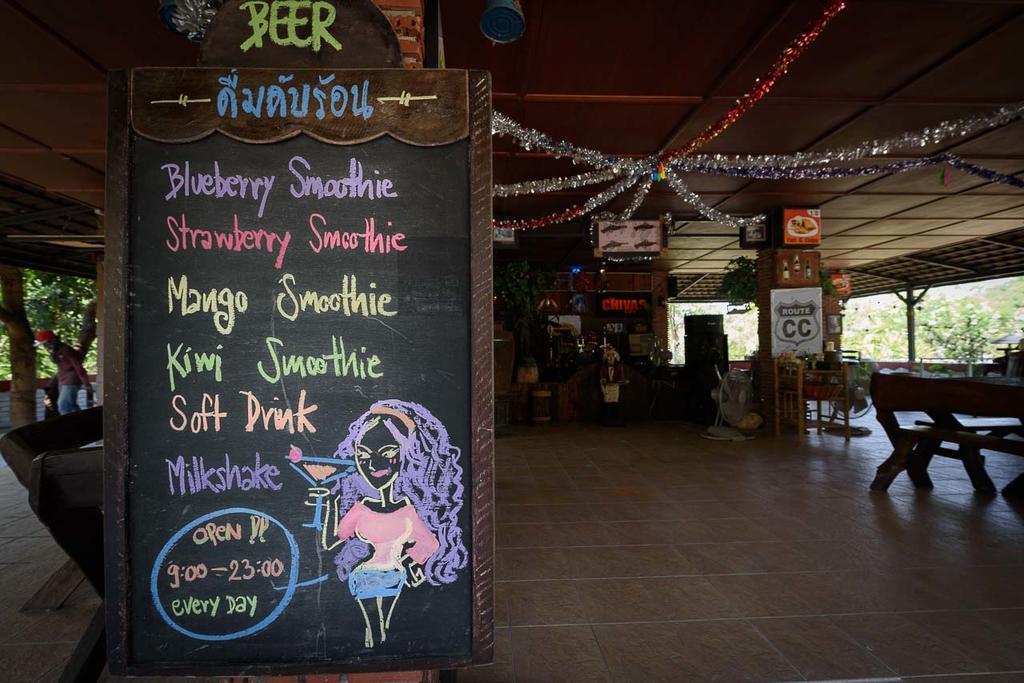Cowboy Farm Resort Pattaya Ban Huai Yai Bagian luar foto