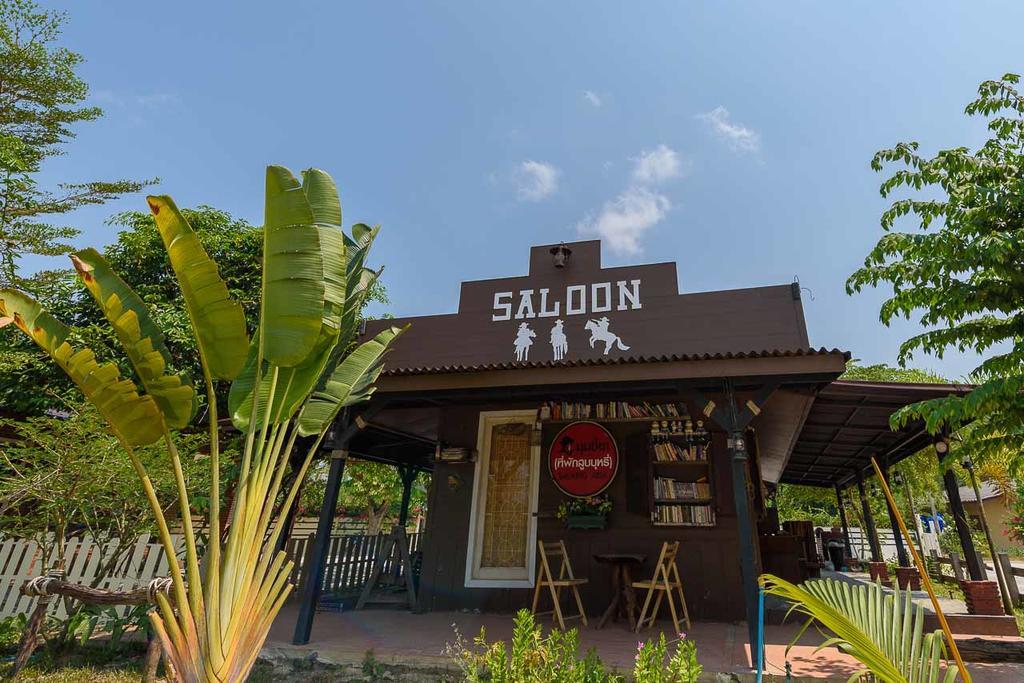 Cowboy Farm Resort Pattaya Ban Huai Yai Bagian luar foto